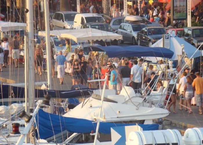 Ausoleil 2 Pieces Cosy Ensoleillé, à Pied, 50 M Du Vieux Port * Saint-Raphaël