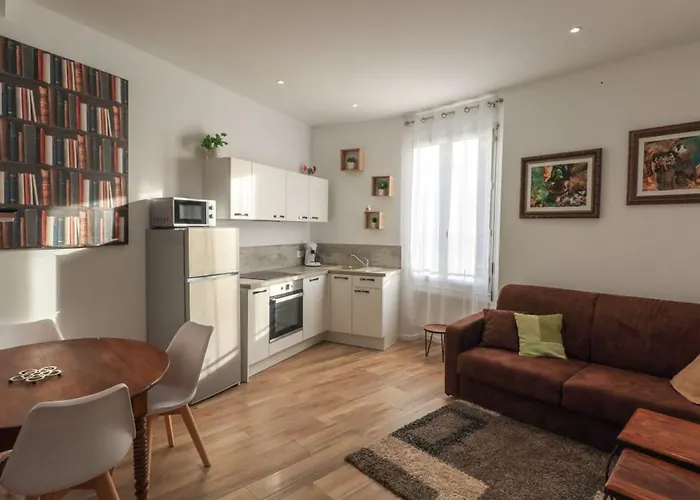 Ausoleil 2 Pieces Cosy Ensoleillé, à Pied, 50 M Du Vieux Port Appartamento Saint-Raphaël